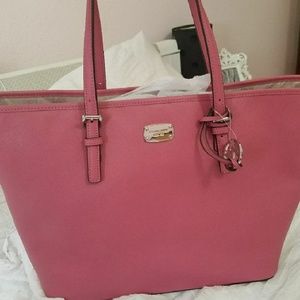NEW & AUTHENTIC Michael Kors Large Pink Tote